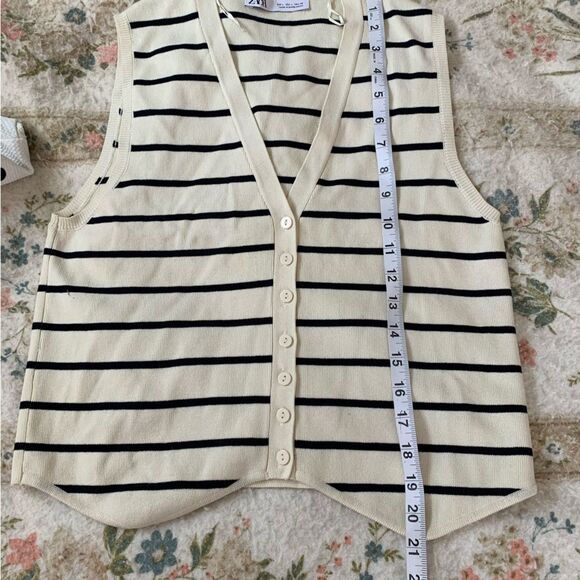 Zara Striped Button Front Sweater Vest Size L Nautical Coastal Preppy Knit Top - Picture 10 of 12